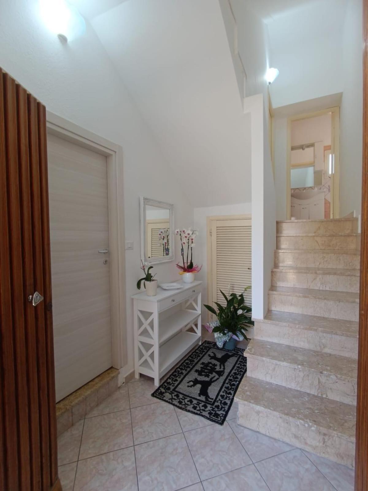 Casa Iole Hotel Dorgali Bagian luar foto
